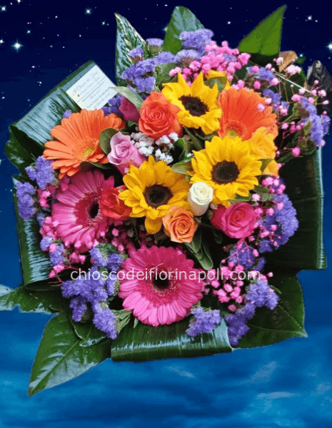 Bouquet di fiori e colori assortiti.