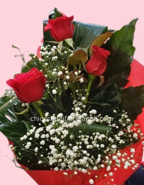 3 Rose rosse